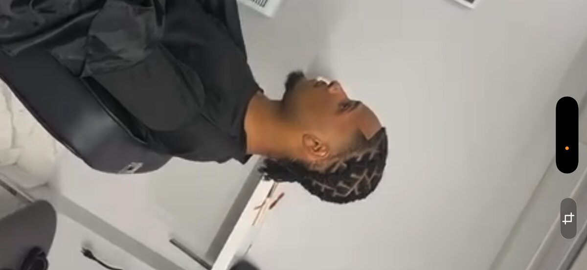 Coupe réalisée chez Chiko Barbershop 8